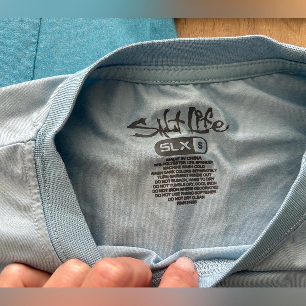 3 Salt Life Shirts - Small - Picture 6 of 10